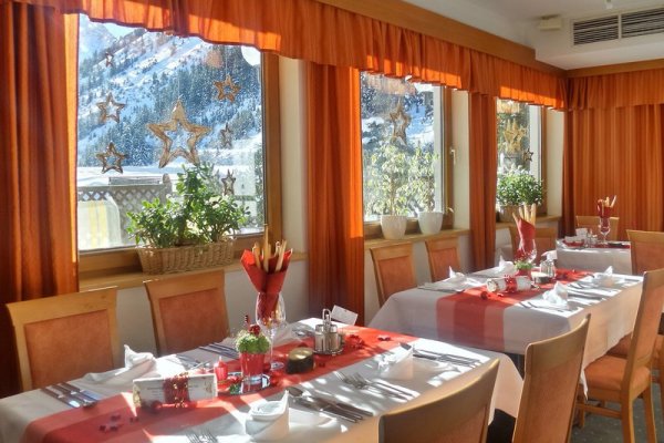 Piz Hotel