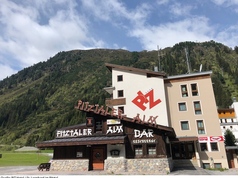 Piz Hotel