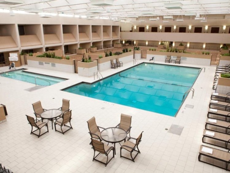 Doubletree by Hilton Bloomington - Minneapolis South