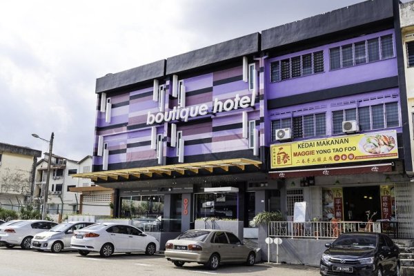 Rooms Boutique Hotel