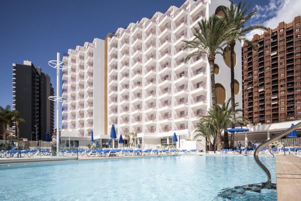 Ambassador Playa II