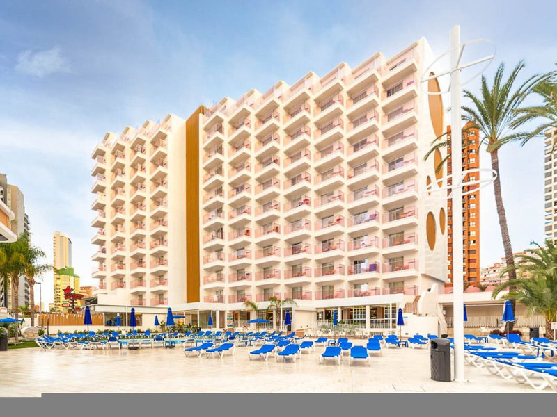 Ambassador Playa II