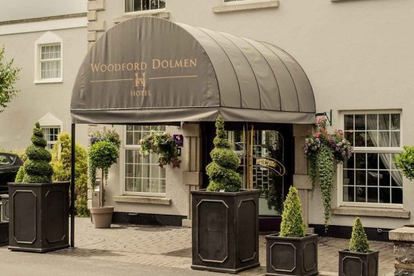 Woodford Dolmen Hotel