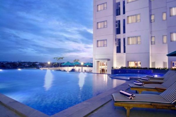 Aston Pluit Hotel & Residence