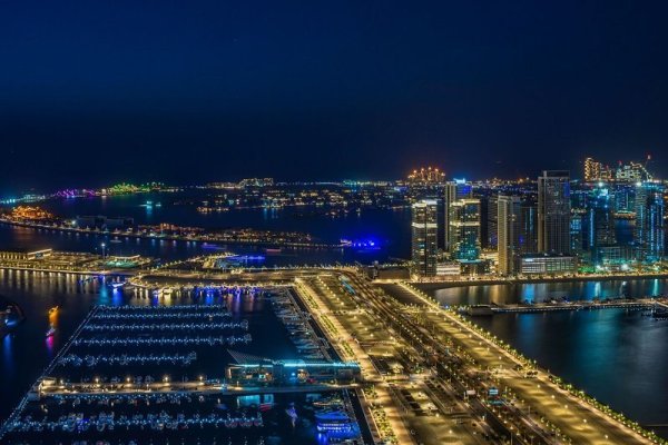 Dubai Marriott Harbour Hotel & Suites