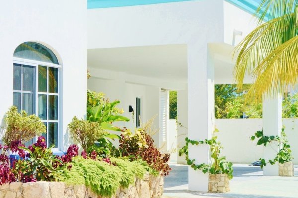 Corales Suites