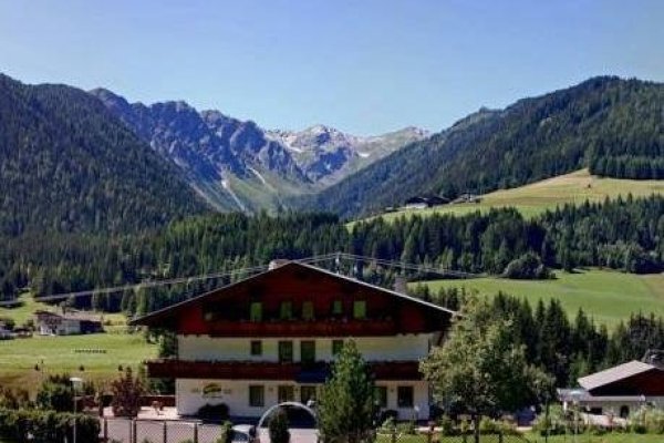 Panorama Hotel Cis