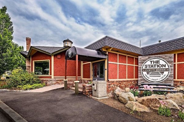 Ramada Penticton Hotel & Suites