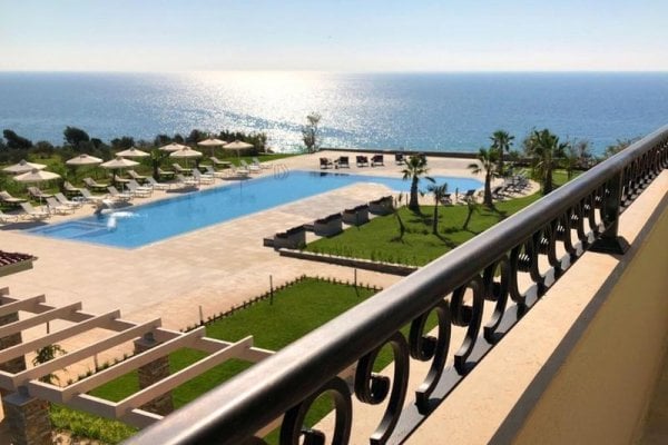 King Maron Wellness Beach Hotel