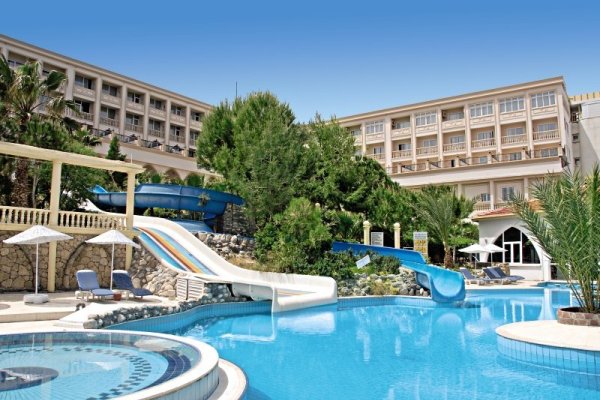 Oscar Resort Hotel