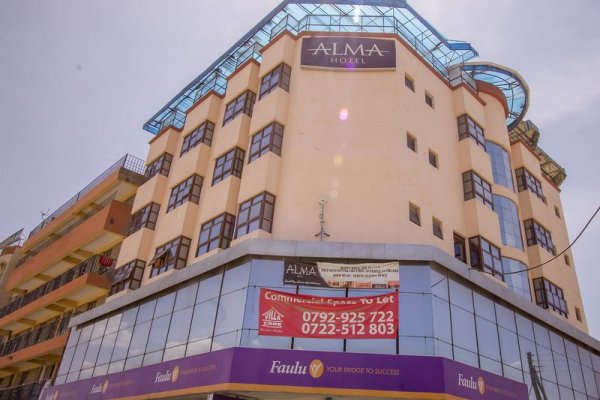 Alma Hotel