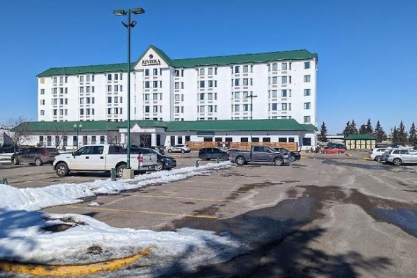 Ramada Plaza Calgary Airport Hotel & Conference Centre