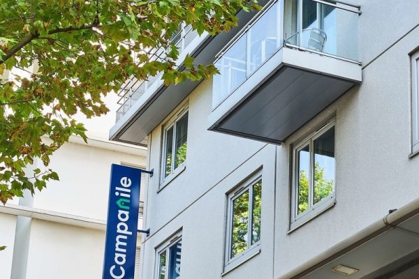 Hotel Campanile Paris 12  Bercy Village
