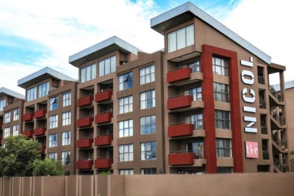 Urban Hip Hotels -The Nicol