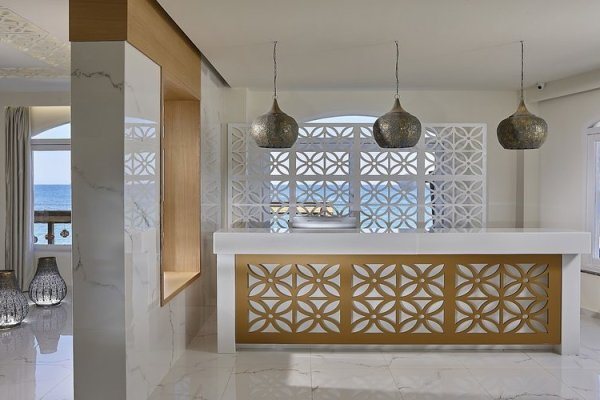 Vasia Boulevard Hotel