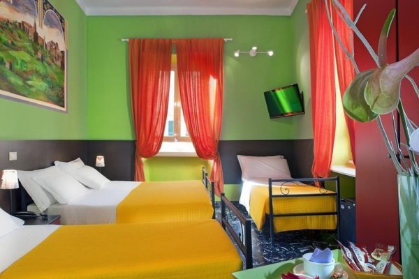 Colors Hotel