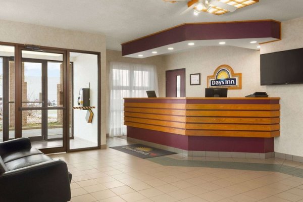 Days Inn by Wyndham Trois-Rivieres