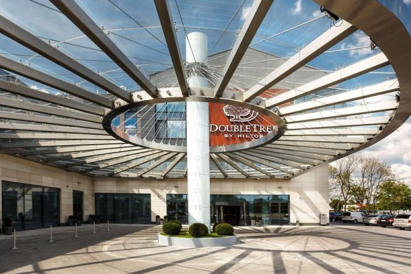 DoubleTree by Hilton Hotel & Conference Centre Warsaw