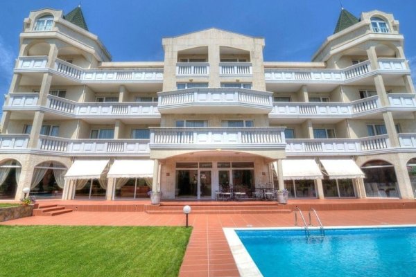 Alekta Hotel
