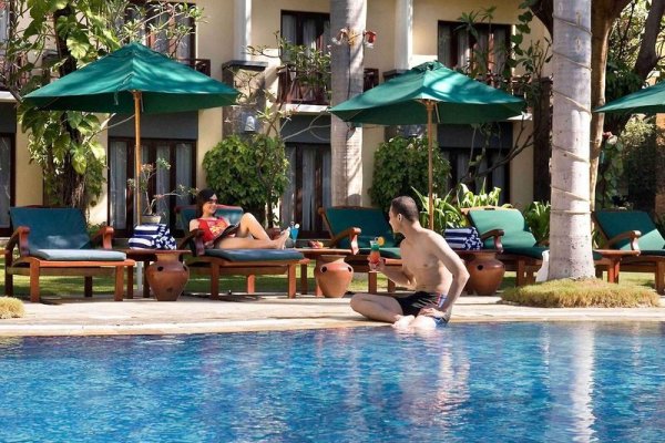 Novotel Surabaya - Hotel & Suites