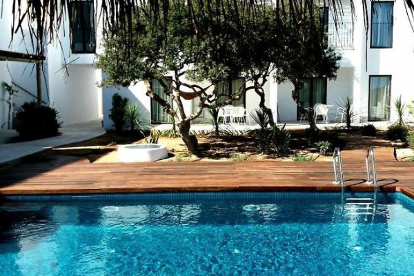 Sa Cala Suites