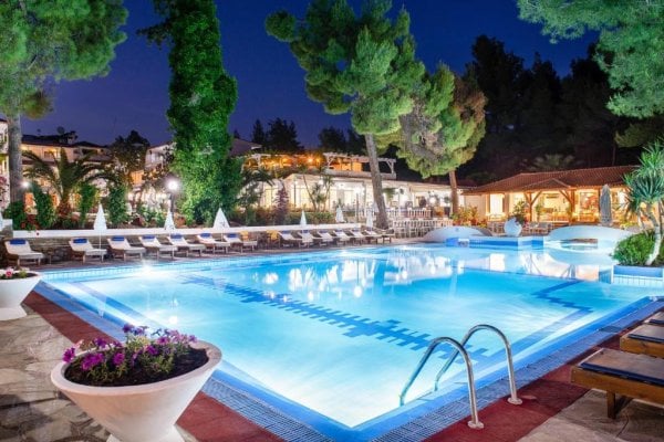 Chalkidiki: Porfi Beach Hotel 3* - Bazény