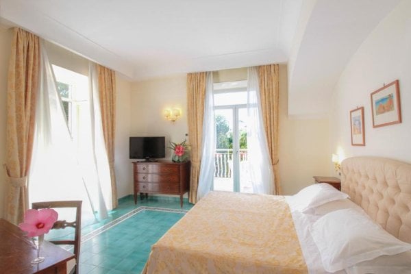 Ischia: Regina Palace Terme 4*