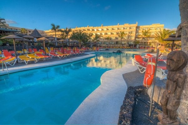 Lanzarote: Beatriz Playa & Spa 4* - Bazény