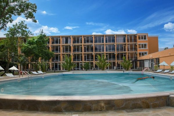 Bulharsko, Slnečné pobrežie: Hotel Riva 3* - Bazény