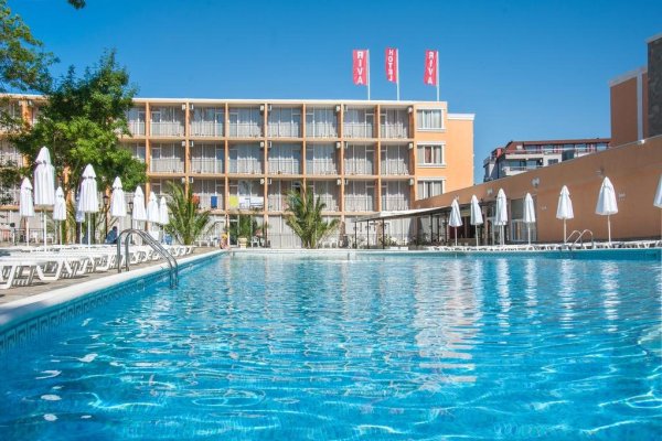 Bulharsko, Slnečné pobrežie: Hotel Riva 3* - Bazény