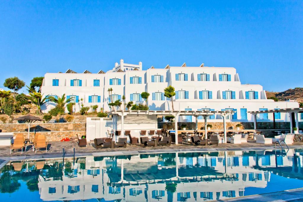 Mykonos: Yiannaki Hotel 4*