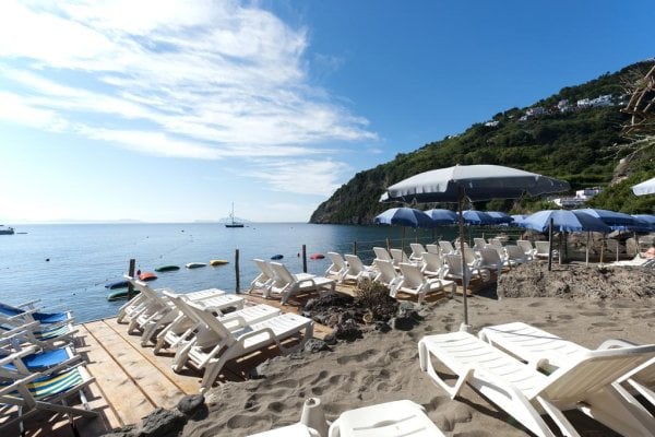 Ischia: Giardino Delle Ninfe e La Fenice 3* - Pláž