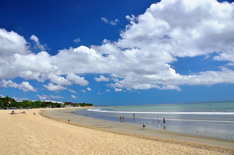 Vyhľadávaná pláž ostrova Bali – Kuta Beach