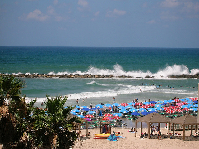 Gordon Beach v Tel Avive