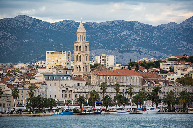 Pohľad na chorvátske mesto Split